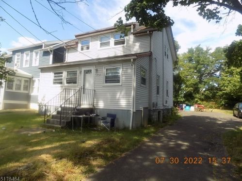 256 Ewingville Rd, Trenton, NJ 08638-1812
