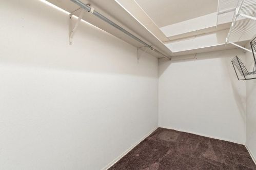 7204 Bucknell Dr, Austin TX  78723-1630 exterior