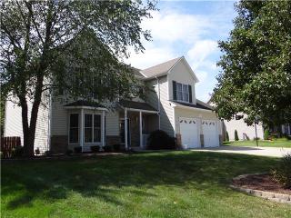 807 Cottonwood Dr, Leavenworth, KS 66043-6201