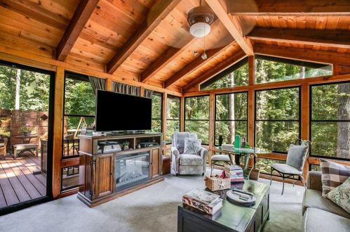 3598 Hidden Acres Dr, Atlanta GA  30340-4450 exterior