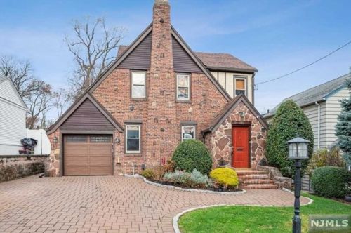 110 Satterthwaite Ave, Nutley, NJ 07110-1828