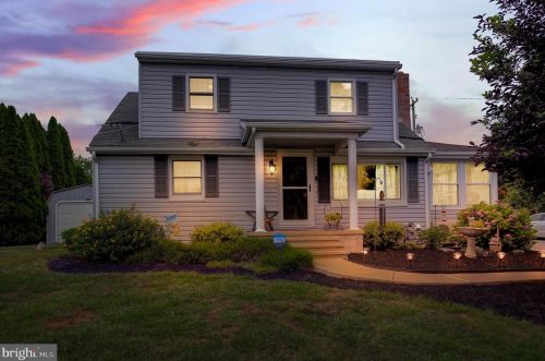 1604 Druck Valley Rd, York, PA 17406-2419