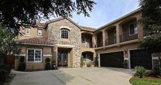 9889 Sedona Cir, Fresno, CA 93720-5409