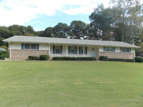 852 April Dr, Conyers, GA 30094-5002