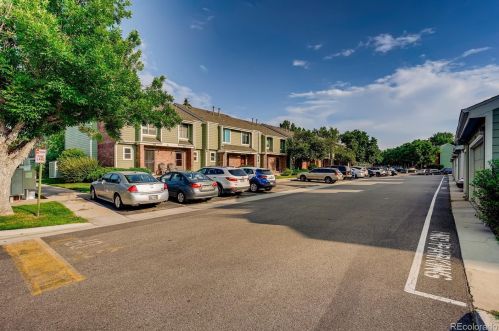 7476 Arkansas Ave, Denver CO  80231-2562 exterior