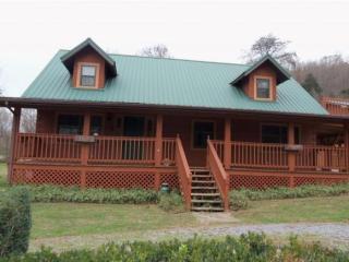 930 Bethany Rd, Chucky, TN 37641-3156