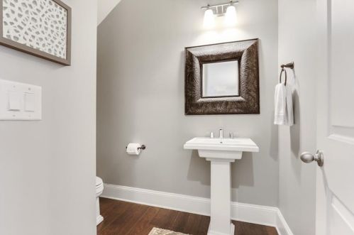 3632 Brookleigh Ln, Atlanta GA  30319-2206 exterior