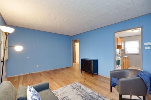 2516 Dellwood Dr, Springfield OH  45505-2531 exterior