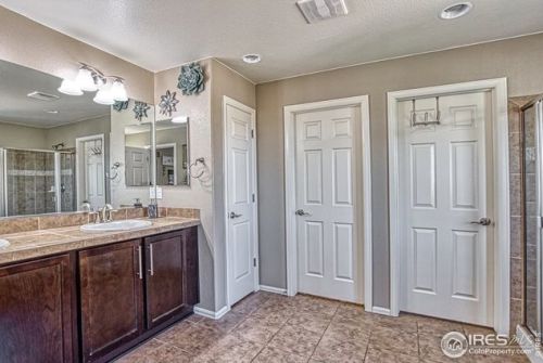 2083 Bayfront Dr, Fort Collins CO  80550-3590 exterior