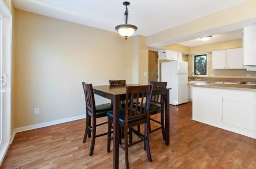 1745 Bluebill Dr, Saint Paul MN  55122-3142 exterior
