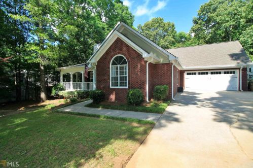 144 Alexander Dr, Mcdonough, GA 30252-4551