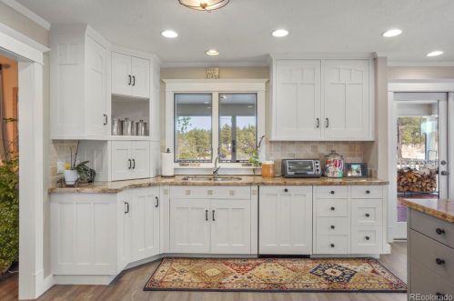 5014 Perry Park Rd, Deckers CO 80135-8209 exterior