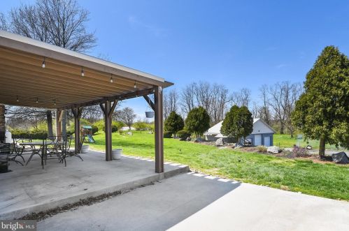 2735 Ritner Hwy, Carlisle PA  17015-9428 exterior