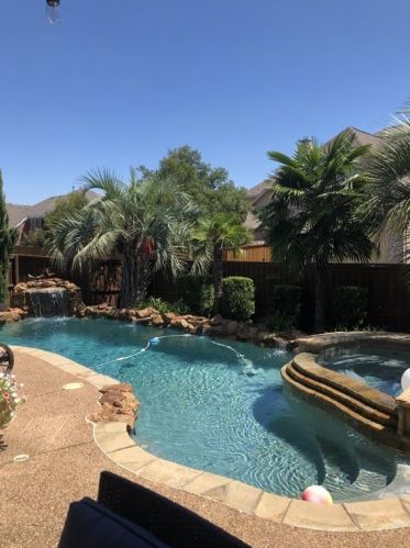 1408 Flowers Dr, Carrollton TX 75007-1470 exterior