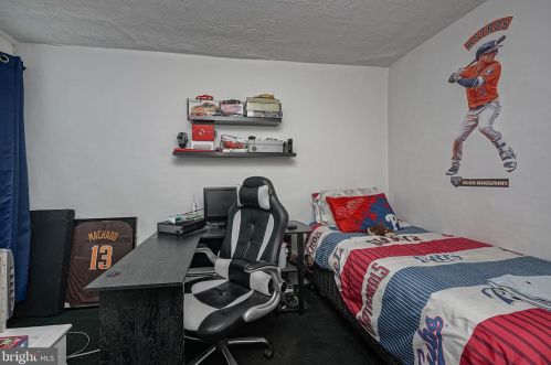 5724 Jackson St, Philadelphia PA  19148-2930 exterior