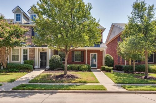 2210 Carlisle St, Bedford, TX 76021-7365