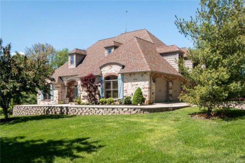 4323 Willow Oak Ln, Smithton, IL 62285-3652