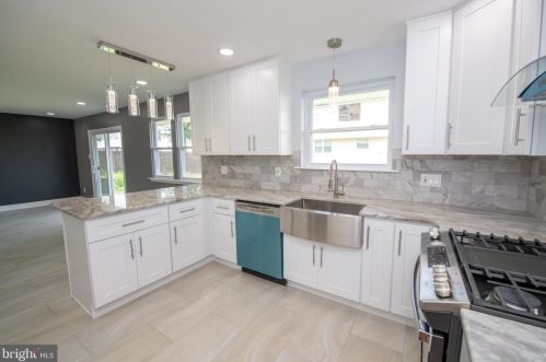 1865 Greymont St, Philadelphia PA  19116-3829 exterior