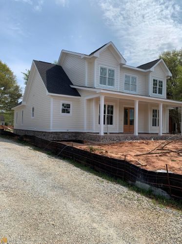 1367 Meadowcreek Dr, Madison, GA 30650-6411