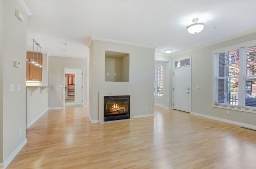 557 10th St, Minneapolis MN  55404-1013 exterior