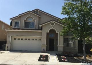 1337 Gentry Ln, Tracy, CA 95377-7938