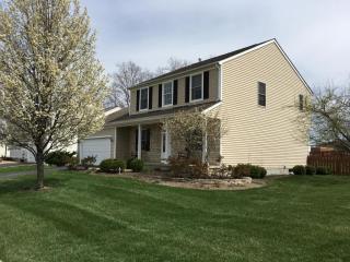 2174 Landcrest Dr, Lancaster, OH 43130-8058