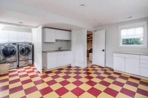 15 Ln, Englewood CO 80113-7046 exterior