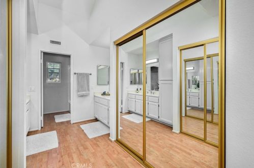 889 Sapphire Ln, Anaheim CA  92807-4864 exterior