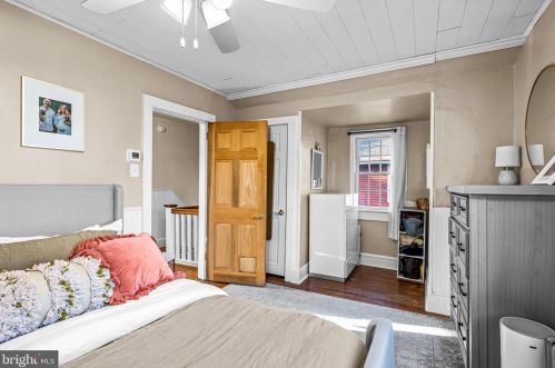 24 Evergreen Ln, Tavistock NJ  08033-1202 exterior