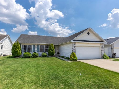 174 Patton Turn, Bradley, IL 60915-1860