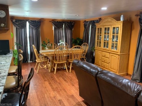 78 Edgewood Ter, South Bound Brook, NJ 08880-1359