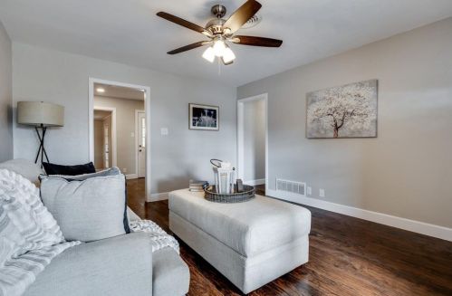 6701 Mike Dr, Fort Worth TX 76180-8522 exterior