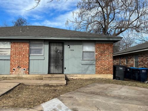 5408 Helmick Ave, Fort Worth TX  76107-7400 exterior