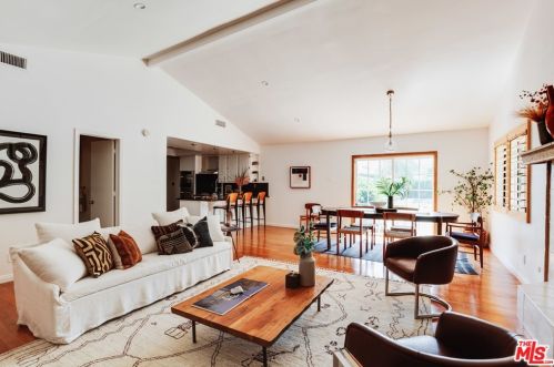 673 Stonehurst Dr, Altadena, CA 91001-5362