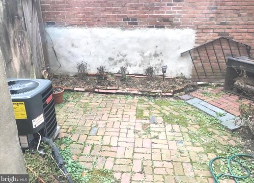 340 12 St, Philadelphia PA 19147-1832 exterior