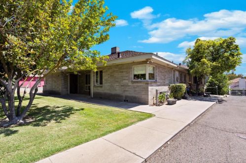 1516 Scenic Dr, Modesto, CA 95355-4906