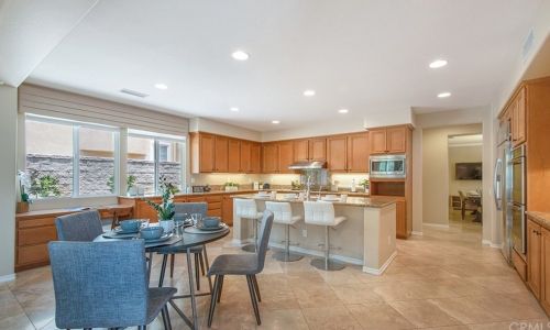 8208 Bailey Way, Anaheim CA  92808-2532 exterior
