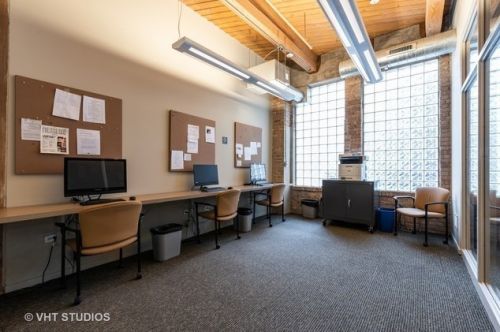 1040 Adams St, Chicago IL  60607-2912 exterior