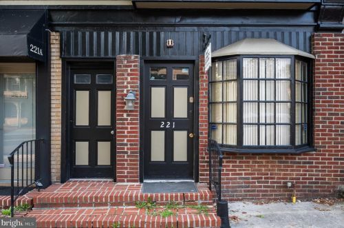 221 2nd St, Tavistock NJ  08033-2947 exterior