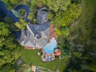 23033 Schwerman Rd, Long Grove, IL 60060