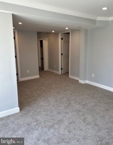 9909 Dellwood Ave, Columbia MD  21046-1024 exterior