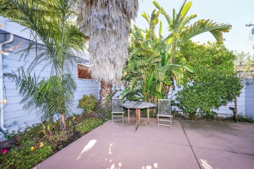 3428 Middlefield Rd, Palo Alto, CA 94306-3629