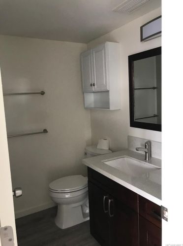 4300 Waialae Ave, Honolulu HI  96816-5735 exterior