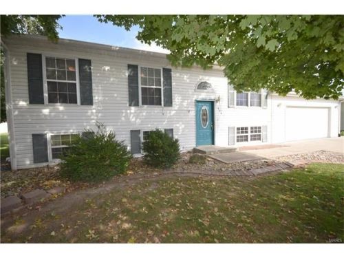 306 Miller Ave, Hamel, IL 62046-1065