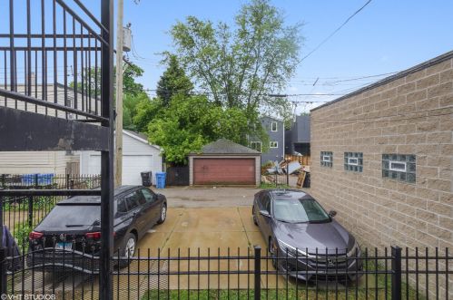 3519 Medill Ave, Chicago IL  60647-2423 exterior