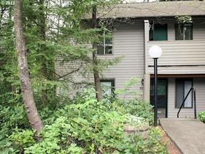 4332 Dickinson St, Portland OR  97219-7456 exterior