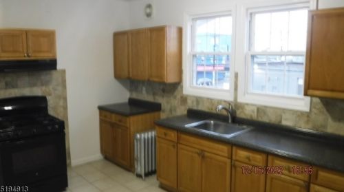 281 Buffalo Ave, Paterson NJ  07503-1102 exterior