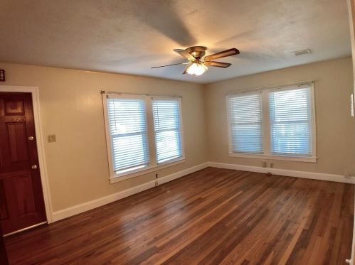 905 54th St, Austin TX  78751-1705 exterior