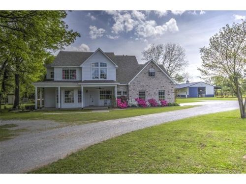 9444 580 Rd, Catoosa, OK 74015-6182