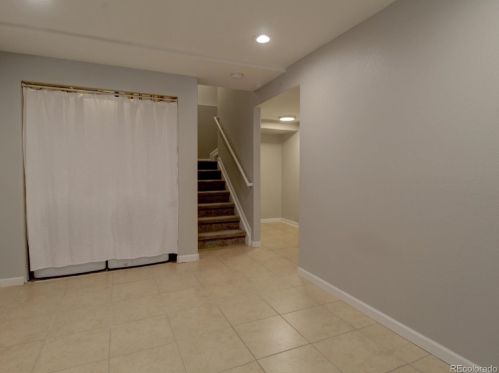 18099 Orchard Pl, Aurora CO  80016-1197 exterior